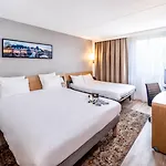 Novotel 4* איינדהובן