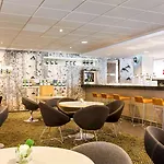 מלון Novotel
