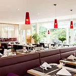 Novotel 4*
