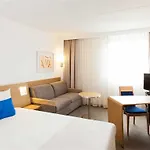 Novotel מלון איינדהובן