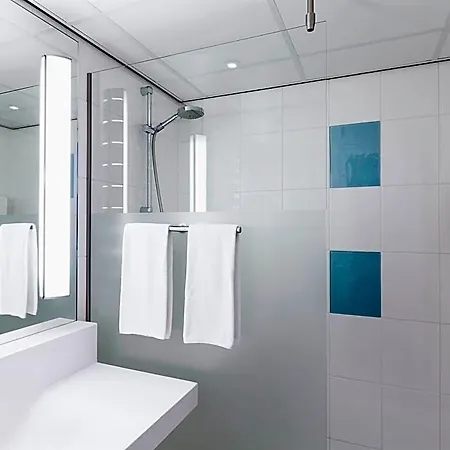 Novotel Hotel 4*