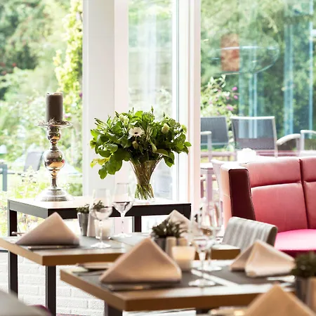 Novotel فندق آيندهوفن