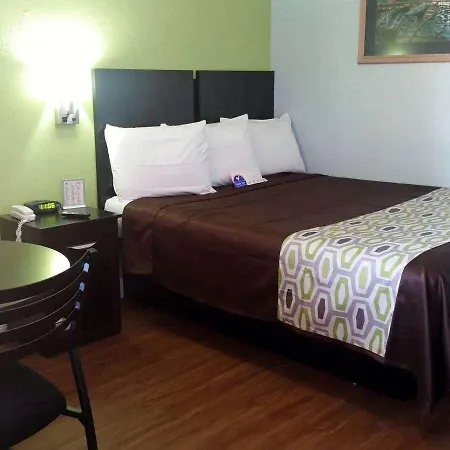 Novotel 4*
